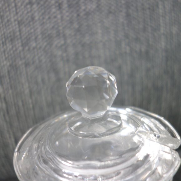 Vintage Fancy Sugar Jar for Tea or Coffee - Picture 3 of 15